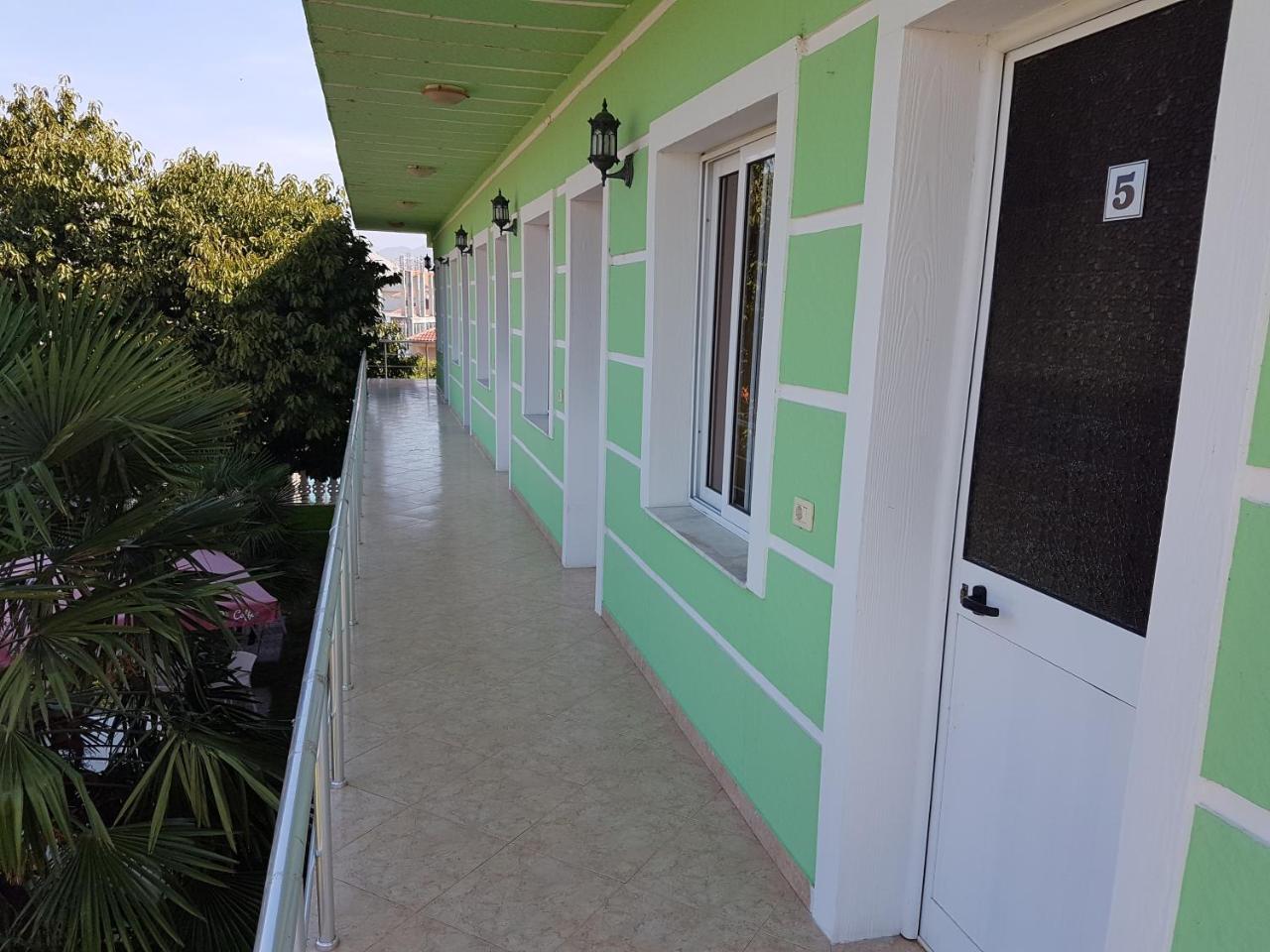 Hotel Bar Restorant Marina Mjede Exterior photo
